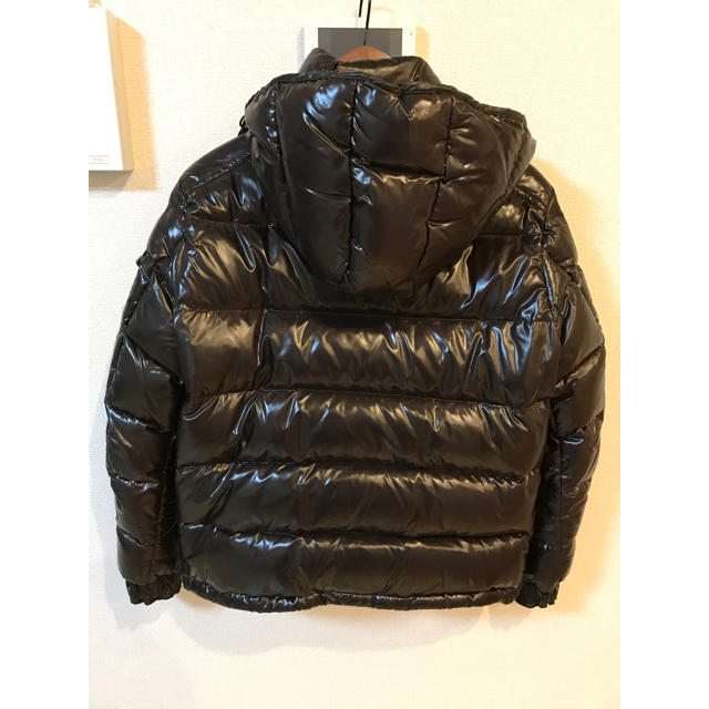 MONCLER(モンクレール)のモンクレール  ダウン　MAYA メンズのジャケット/アウター(ダウンジャケット)の商品写真