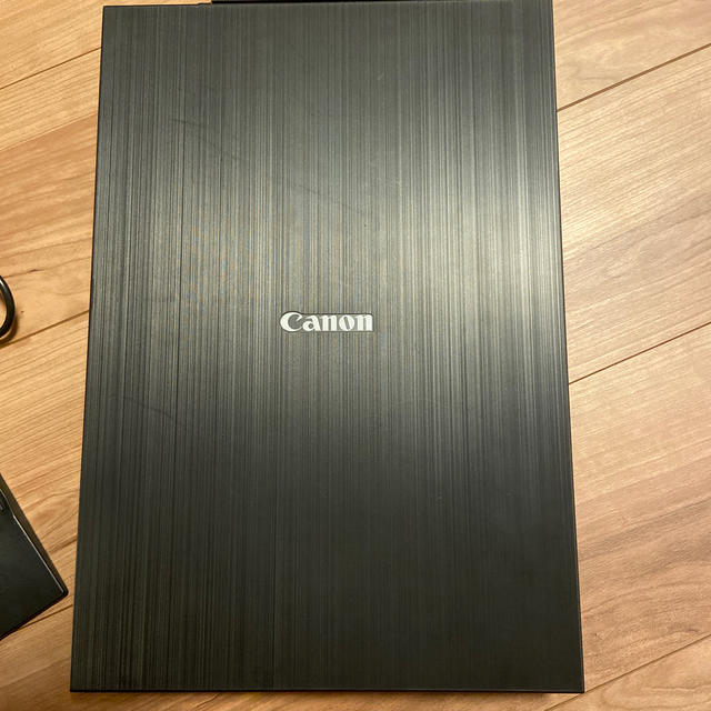 Canon(キヤノン)の沢田's shop様専用 canoscan lide 400 スマホ/家電/カメラのPC/タブレット(PC周辺機器)の商品写真