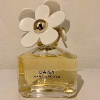 マークジェイコブス(MARC JACOBS)のマーク　ジェイコブ　デイジー　オードトワレ50ml(香水(女性用))