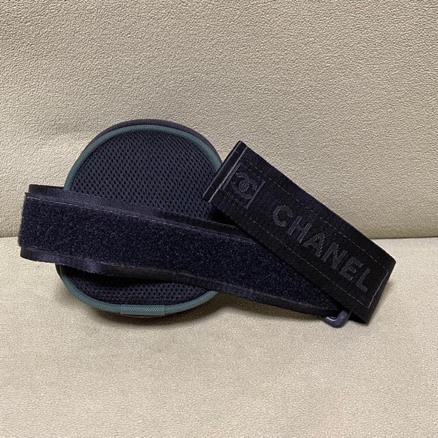 CHANEL(シャネル)のシャネル CHANEL アームバック ポーチ レディースのバッグ(ボディバッグ/ウエストポーチ)の商品写真