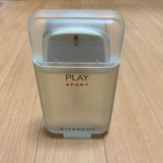 ジバンシィ(GIVENCHY)のジバンシィ　プレイ　100ml(香水(女性用))