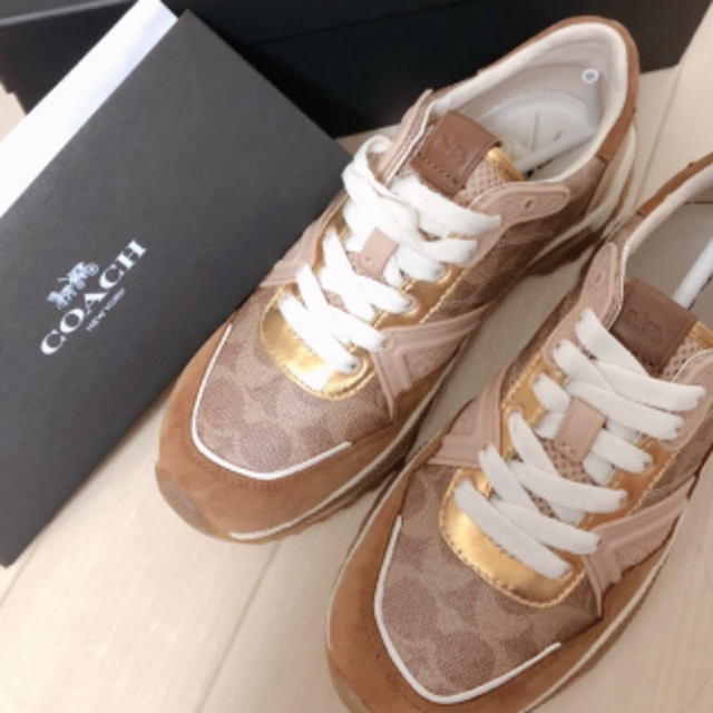 新品未使用 coach スニーカー