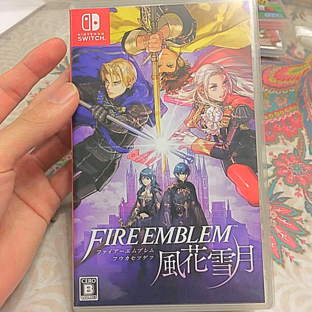 ファイアーエムブレム 風花雪月 Switch 特典カード付き