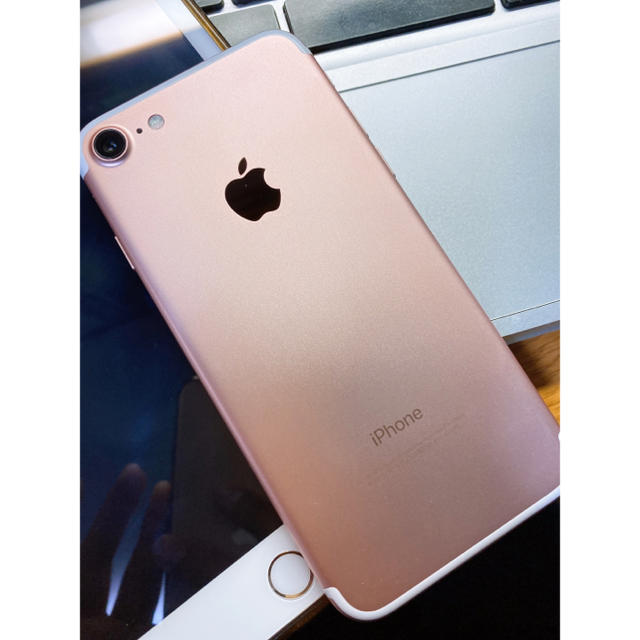 全国で中古品 iPhone 7 Rose Gold 128 GB SIMフリー