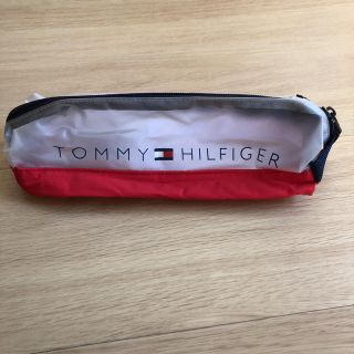 トミーヒルフィガー(TOMMY HILFIGER)の⭐︎新品未使用トミーヒルフィガービニールポーチ⭐︎(ポーチ)