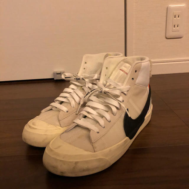 nike off white blazerスニーカー