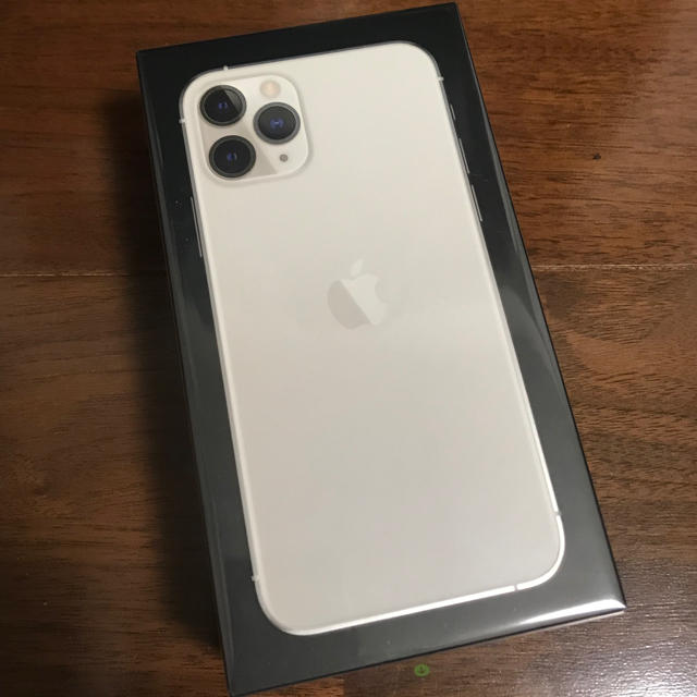 【オープニング 大放出セール】 Apple - iPhone 11 Pro シルバー 256 スマートフォン本体 【オープニング 大放出セール】 Apple - iPhone 11 Pro シルバー 256 スマートフォン本体
