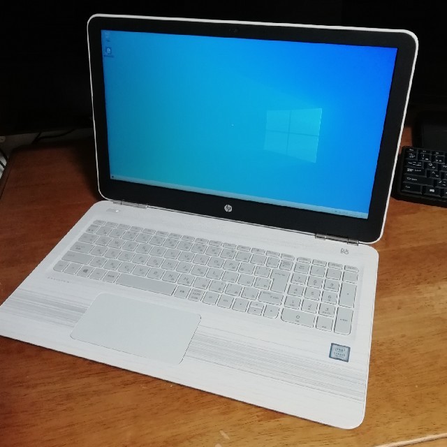 HP Pavilion 15-au105TU ノートパソコン