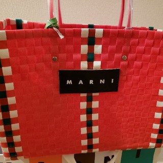 マルニ(Marni)のMARNI　ピクニックバッグ(ハンドバッグ)