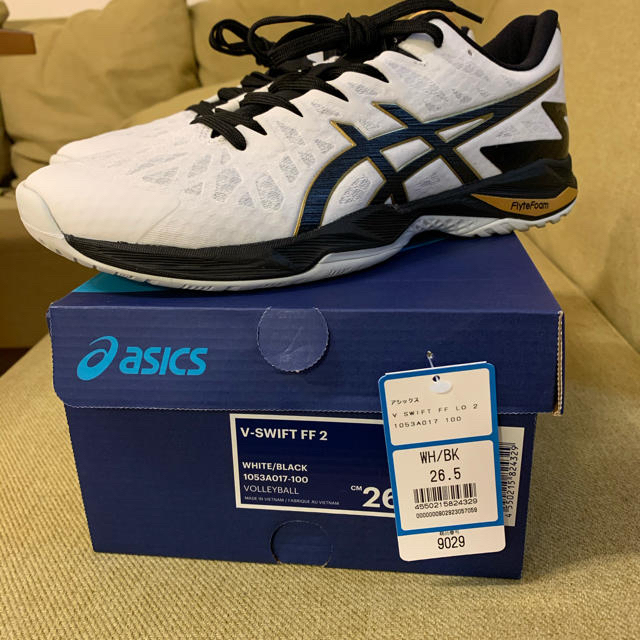 asics(アシックス)の【asics】バレーボールシューズ　26.5cm スポーツ/アウトドアのスポーツ/アウトドア その他(バレーボール)の商品写真