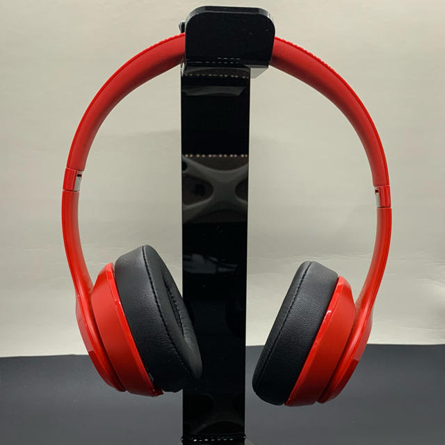 新型大人気Beats solo2 Wirelessレッド、比較的綺麗です♪