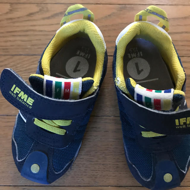 子供靴 IFME 紺色 15.5cm キッズ/ベビー/マタニティのキッズ靴/シューズ(15cm~)(スニーカー)の商品写真