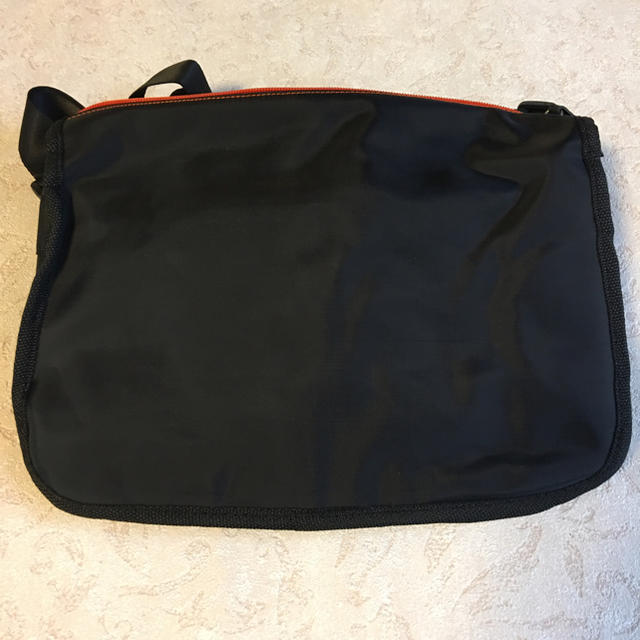 ショルダーバッグ  メンズ　レディース  キッズ　ブラック　黒色 メンズのバッグ(ショルダーバッグ)の商品写真