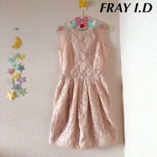 フレイアイディー(FRAY I.D)のFRAY I.D シースルー フラワーレースワンピース (ミディアムドレス)