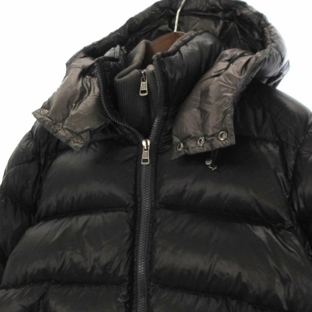 MONCLER(モンクレール)のモンクレール MONCLER ダウンジャケット フード ナイロン ダブルジップ メンズのジャケット/アウター(ダウンジャケット)の商品写真