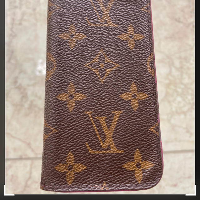 LOUIS VUITTON - ルイヴィトンiPhoneケースの通販