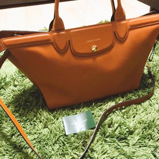 ロンシャン(LONGCHAMP)の【新品】期間限定値下げロンシャン本革バック(ハンドバッグ)