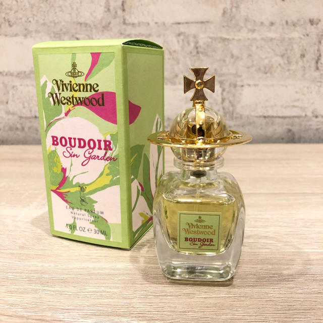Vivienne Westwood(ヴィヴィアンウエストウッド)のVivienne Westwood BOUDOR 香水 コスメ/美容の香水(香水(女性用))の商品写真