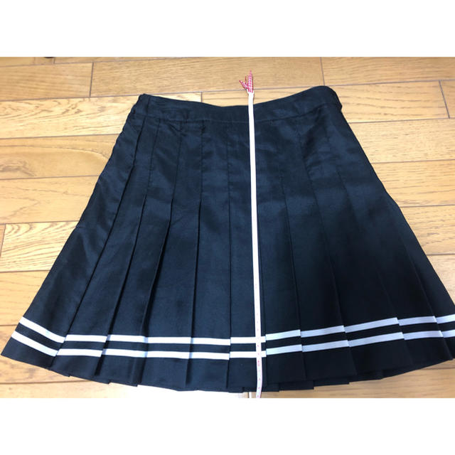 WEGO(ウィゴー)のWEGO 黒プリーツスカート レディースのスカート(ミニスカート)の商品写真