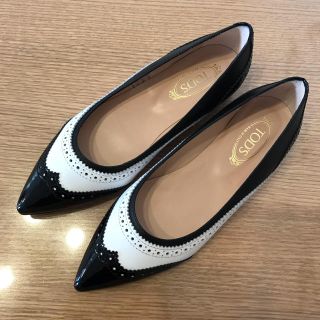 トッズ(TOD'S)のnatsu natsu様専用トッズ　バレエシューズ  34 1/2 約22センチ(バレエシューズ)