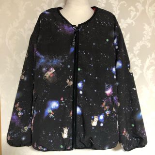 スカラー(ScoLar)の☆彡 ScoLar 新品タグ付 宇宙柄 ボアリバーシブル ブルゾン レッド ☆彡(ブルゾン)