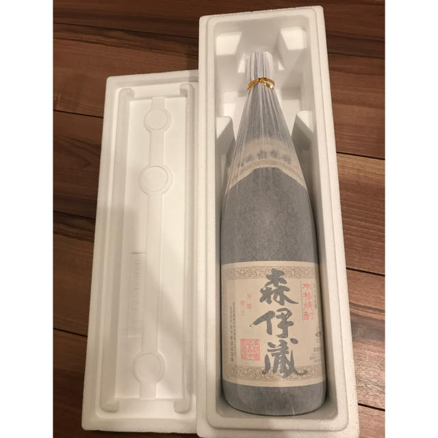 森伊蔵　1800ml 食品/飲料/酒の酒(焼酎)の商品写真