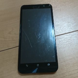 エイスース(ASUS)のASUS zenfoneGo ZB551KL(スマートフォン本体)