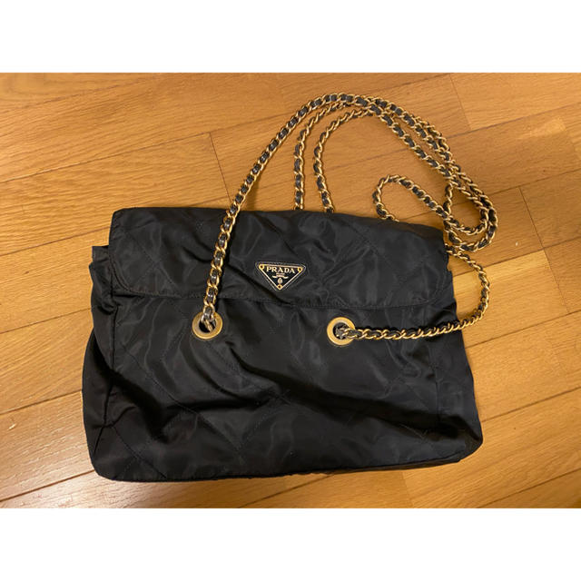 PRADA チェーン ショルダーバッグ