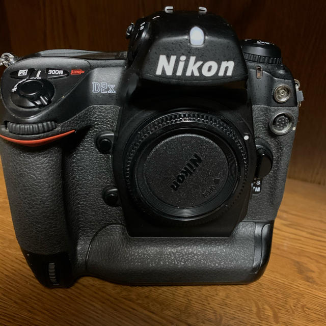 スマホ/家電/カメラNikon D2X ボディ　付属品多々有り