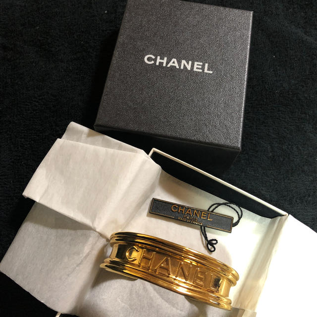 CHANEL - CHANEL ヴィンテージ バングルの通販 by 2525s shop｜シャネルならラクマ