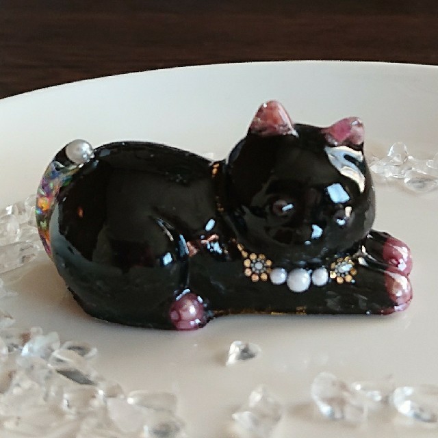魔除け★ブラック猫ちゃん(ФωФ)オルゴナイト ハンドメイドのインテリア/家具(インテリア雑貨)の商品写真