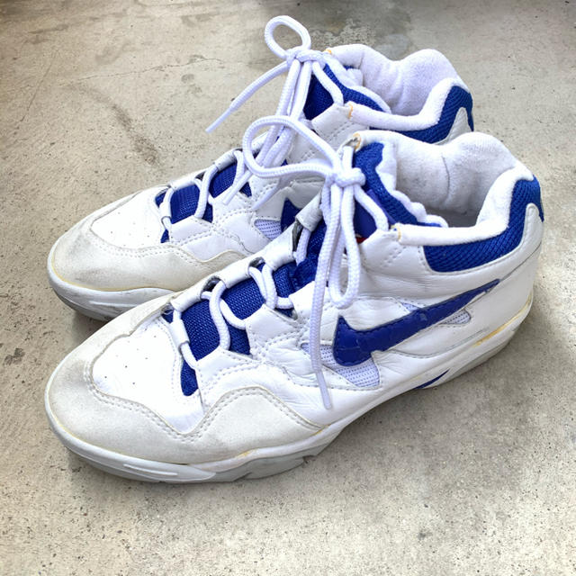 Nike 90年代 Nike Air Clutch バッシュ ホワイト ブルー 25 5の通販 By Kachiri ナイキならラクマ