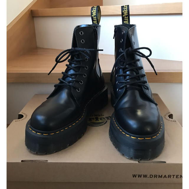 Dr.Martens JADON 8EYE BOOT