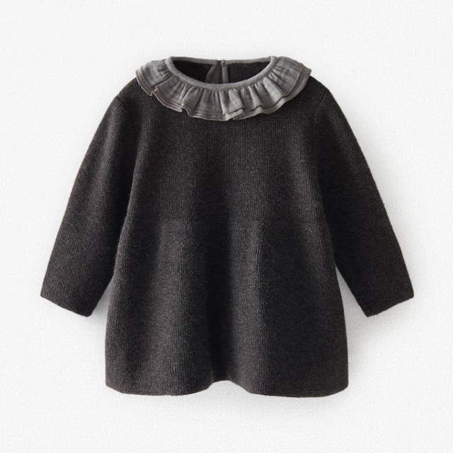 ZARA KIDS(ザラキッズ)のザラベイビー フリル  ニット　ワンピース キッズ/ベビー/マタニティのキッズ服女の子用(90cm~)(ワンピース)の商品写真