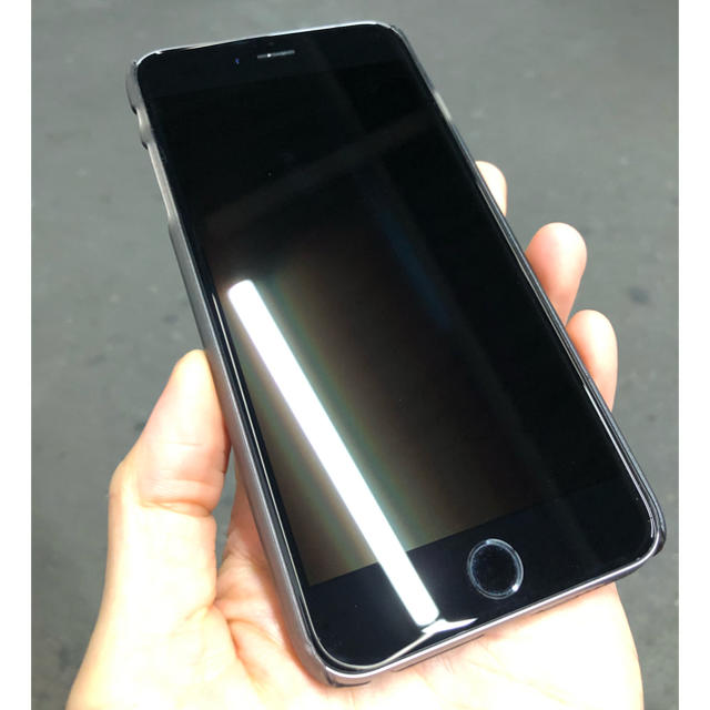 Softbank(ソフトバンク)の【中古】iPhone6S Plus 64GB スペースグレー Softbank スマホ/家電/カメラのスマートフォン/携帯電話(スマートフォン本体)の商品写真