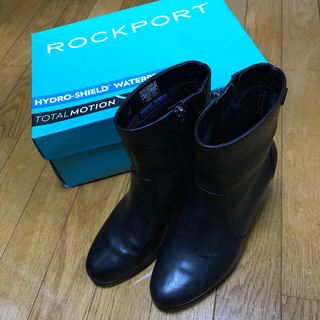 ロックポート(ROCKPORT)のつきよみ様専用　ロックポート　ショートブーツ　36.5(ブーツ)