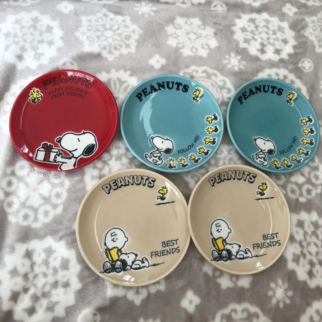 SNOOPY(スヌーピー)のスヌーピー   小皿セット エンタメ/ホビーのおもちゃ/ぬいぐるみ(キャラクターグッズ)の商品写真