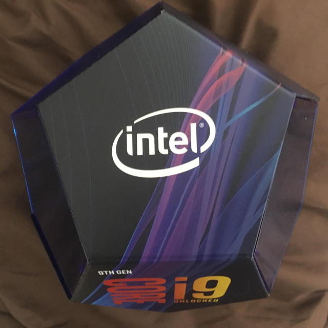 Intel CPU Corei9 9900K 新品 未開封 送料込