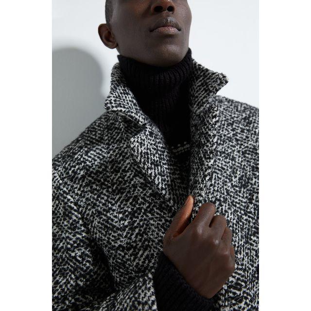 ZARA - 完売品 新品 ZARA ヘリンボーン柄 ダブルブレストコート ZARA - 完売品 新品 ZARA ヘリンボーン柄 ダブルブレストコート