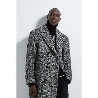 ザラ(ZARA)の完売品 新品 ZARA ヘリンボーン柄 ダブルブレストコート メンズM グレー(チェスターコート)