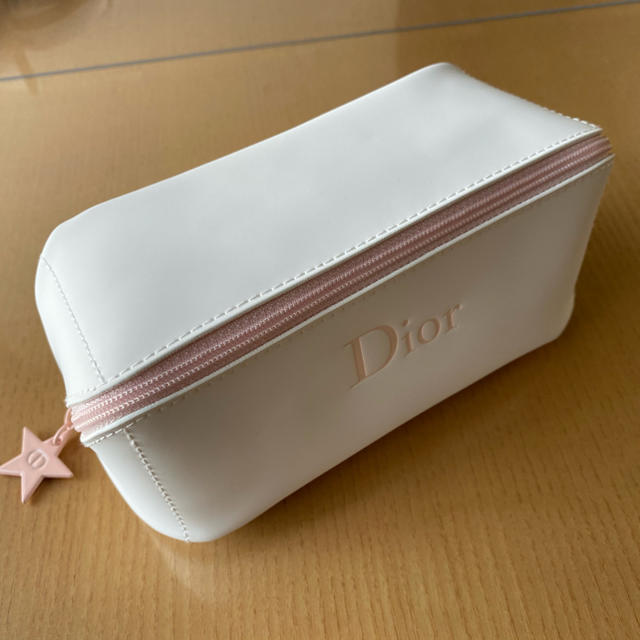 Dior(ディオール)のディオール　ポーチ【非売品】 レディースのファッション小物(ポーチ)の商品写真