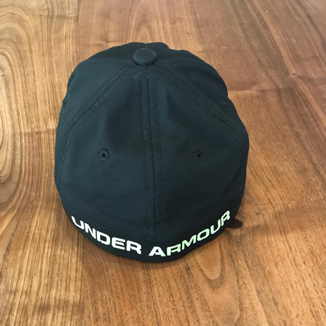UNDER ARMOUR(アンダーアーマー)のアンダーアーマー  ユース用キャップ　52〜54cm キッズ/ベビー/マタニティのこども用ファッション小物(帽子)の商品写真