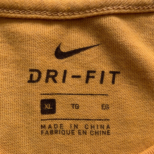 NIKE(ナイキ)のナイキ　ギャクソウ　Tシャツ メンズのトップス(Tシャツ/カットソー(半袖/袖なし))の商品写真