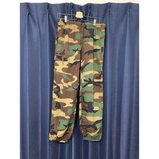 シュプリーム(Supreme)のsupreme warm up pant woodland 迷彩 新品未使用(その他)