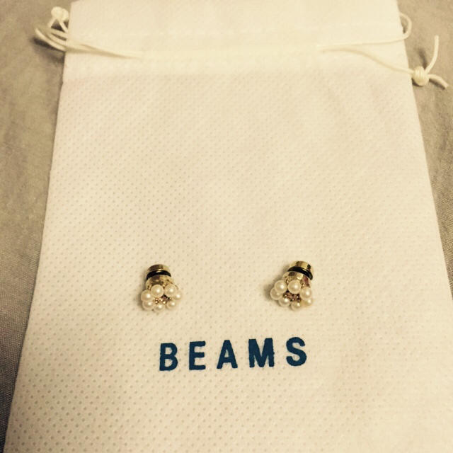 BEAMS(ビームス)のBEAMS マグネットのイヤリング レディースのアクセサリー(イヤリング)の商品写真