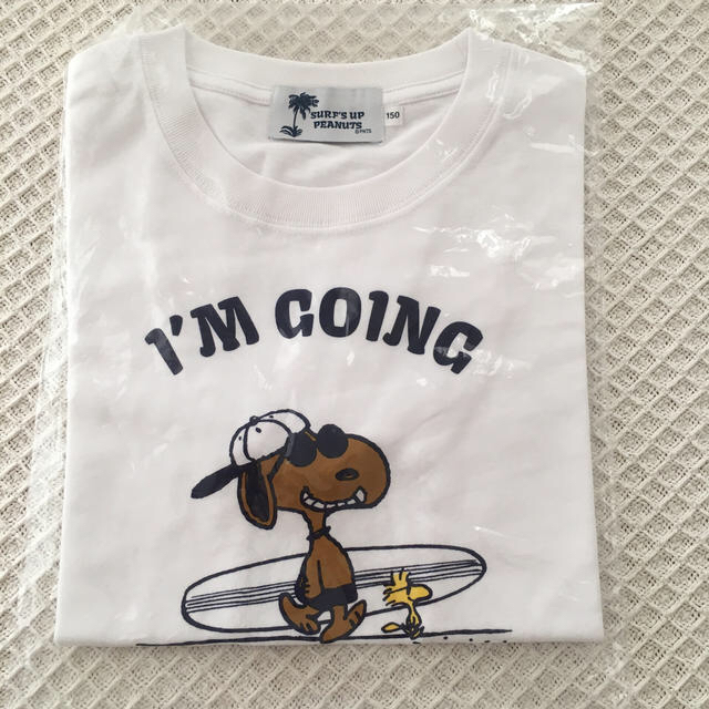 SNOOPY(スヌーピー)の150 新品 ハワイ限定 日焼けスヌーピーサングラス Tシャツ マキさんデザイン キッズ/ベビー/マタニティのキッズ服男の子用(90cm~)(Tシャツ/カットソー)の商品写真