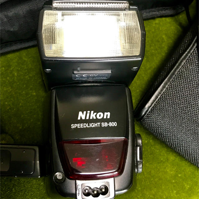 Nikonストロボ　SB800