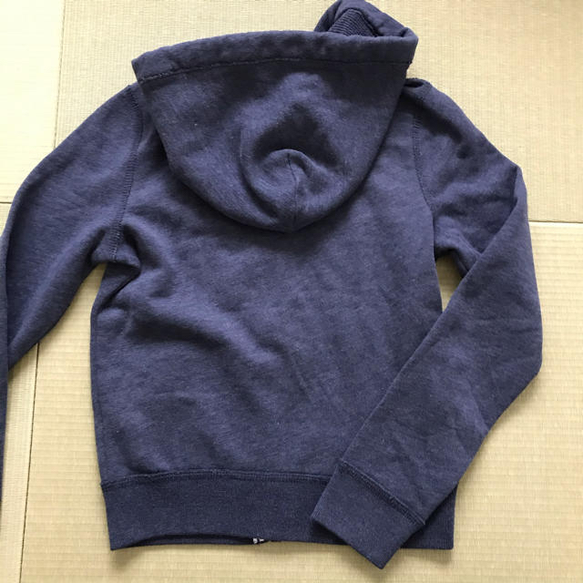 Abercrombie&Fitch(アバクロンビーアンドフィッチ)のabercrombie kids パーカー　新品 キッズ/ベビー/マタニティのキッズ服男の子用(90cm~)(ジャケット/上着)の商品写真