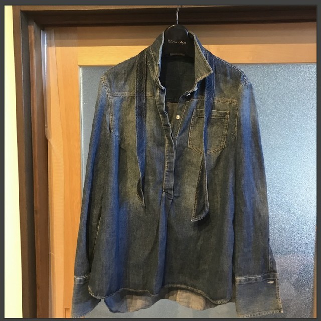 BRUNELLO CUCINELLI(ブルネロクチネリ)のブルネロクチネリ レディースのトップス(シャツ/ブラウス(長袖/七分))の商品写真