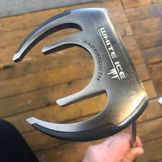 キャロウェイ(Callaway)のオデッセイ ホワイトアイス セイバートゥース SABERTOOTH パター 33(クラブ)